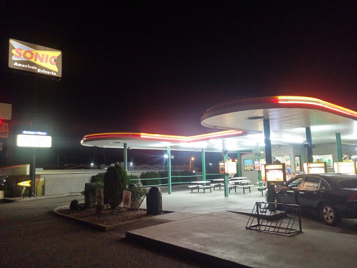 Fast Food Restaurant «Sonic Drive-In», reviews and photos, 3000 E Andy Devine Ave, Kingman, AZ 86401, USA