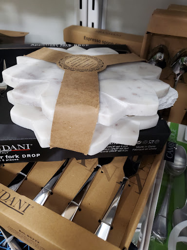 Department Store «T.J. Maxx & HomeGoods», reviews and photos, 221 N West End Blvd, Quakertown, PA 18951, USA