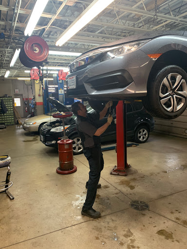 Auto Repair Shop «Rad Air Complete Car Care and Tire Centers», reviews and photos, 6565 Pearl Rd, Parma Heights, OH 44130, USA