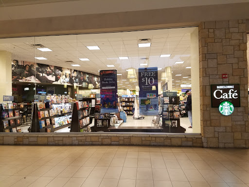 Book Store «Barnes & Noble», reviews and photos, 1 E Towne Mall, Madison, WI 53704, USA