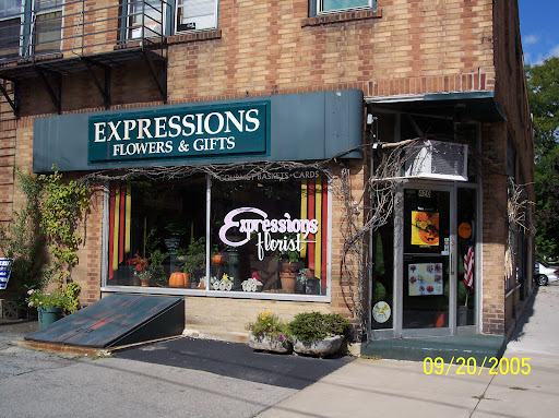 Expressions Flowers And Gifts, 420 Merchants Rd, Rochester, NY 14609, USA, 