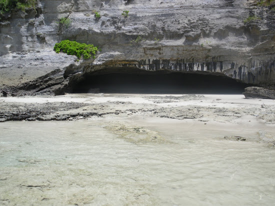 Moya Beach III