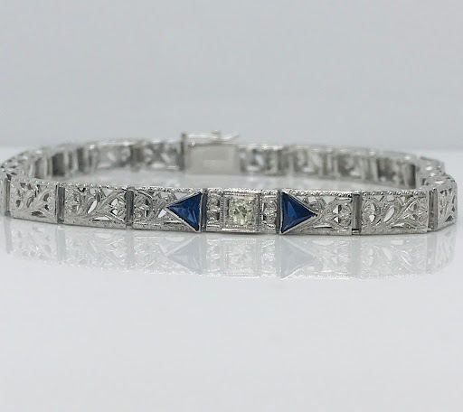 Jewelry Store «Tidewater Diamond», reviews and photos, 200 N Battlefield Blvd #3, Chesapeake, VA 23320, USA