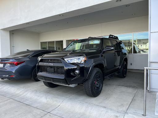 Manhattan Beach Toyota image