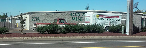 Self-Storage Facility «42nd Street Mini Storage», reviews and photos, 362 N 42nd St, Springfield, OR 97478, USA