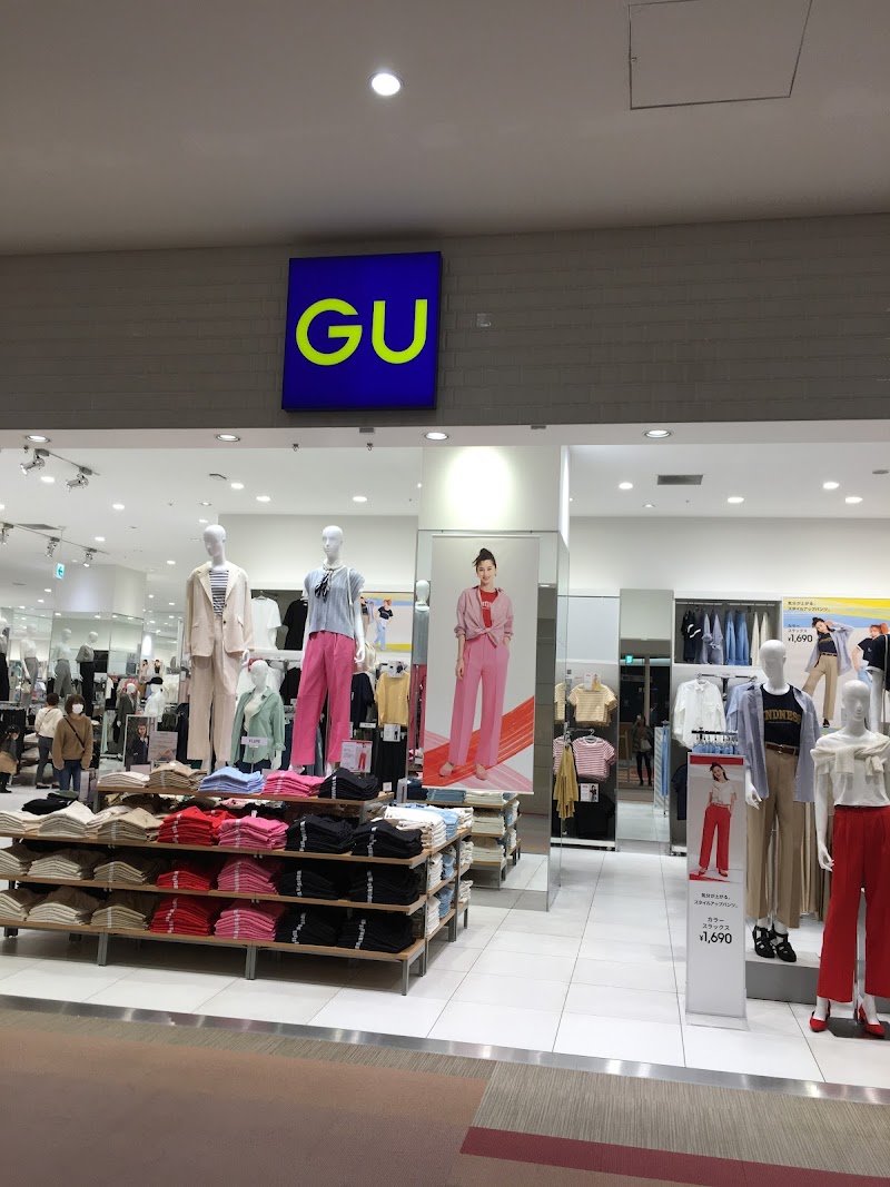 ジーユー（GU）スマーク伊勢崎店