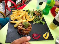 Steak tartare du Restaurant L'Oxxy Beach à La Chataigneraie - n°2