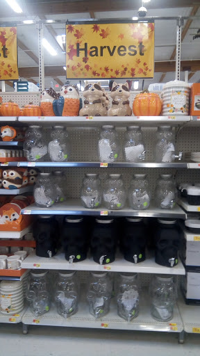 Discount Store «Walmart», reviews and photos, 1040 Green Acres Rd, Eugene, OR 97408, USA