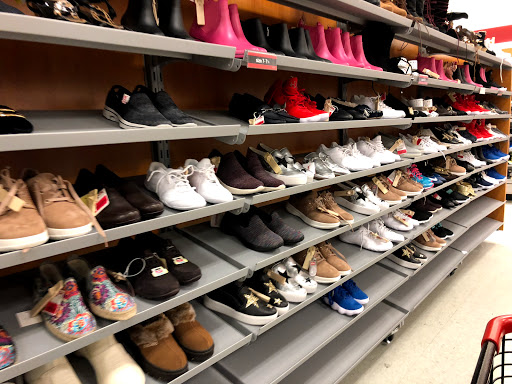 Department Store «T.J. Maxx», reviews and photos, 99 Gateway Dr, Mechanicsburg, PA 17055, USA