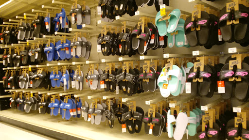 Sporting Goods Store «Academy Sports + Outdoors», reviews and photos, 1720 W University Dr #200, McKinney, TX 75069, USA