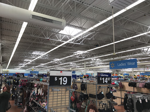 Department Store «Walmart Supercenter», reviews and photos, 28804 Gratiot Ave, Roseville, MI 48066, USA