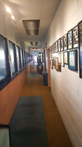 Car Detailing Service «Lafayette Car Wash And Detail Center», reviews and photos, 3319 Mt Diablo Blvd, Lafayette, CA 94549, USA