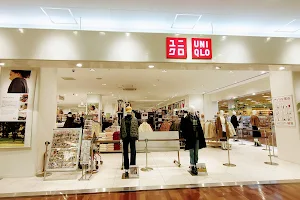 UNIQLO image