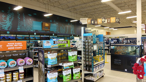 Pet Supply Store «Petco Animal Supplies», reviews and photos, 8010 Wedgewood Ln N, Maple Grove, MN 55369, USA