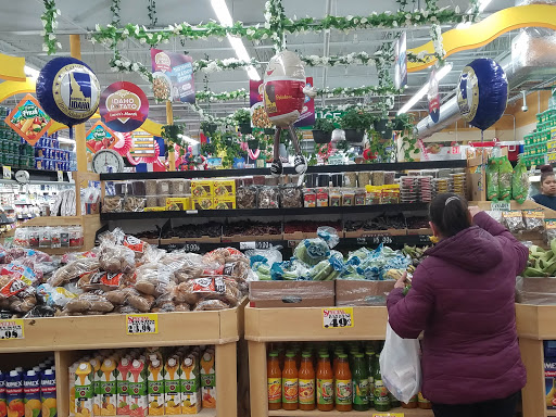 Grocery Store «C-Town Supermarkets», reviews and photos, 160 Colony St, Meriden, CT 06451, USA