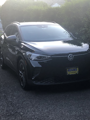 Volkswagen Dealer «Reydel Volkswagen, Sales & Service Center, Edison New Jersey VW Dealer», reviews and photos, 2034 NJ-27, Edison, NJ 08817, USA