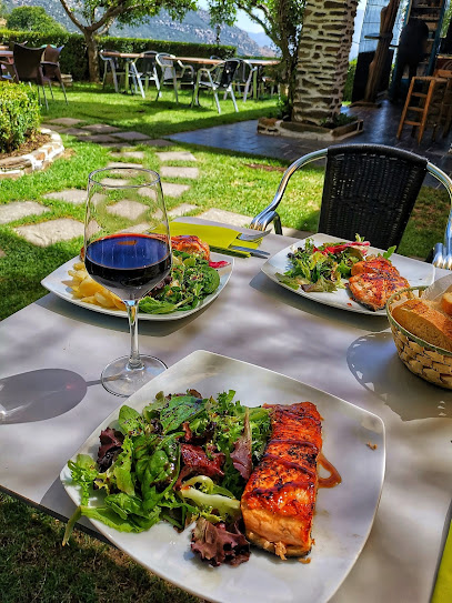 RESTAURANTE ALPUJARREñO E HINDU EL JARDíN DE LOS SABORES