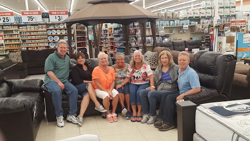 Discount Store «Big Lots», reviews and photos, 5640 Dixie Hwy, Waterford Twp, MI 48329, USA