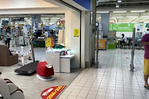 Carrefour Hualien Store image