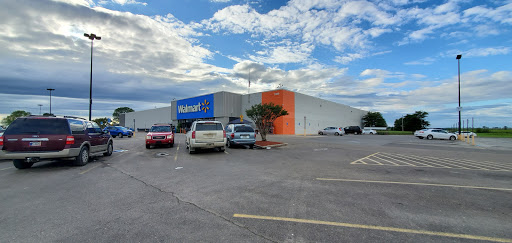 Discount Store «Walmart», reviews and photos, 1600 W Main St, Walnut Ridge, AR 72476, USA