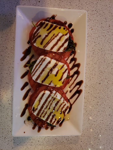 Wine Bar «Eola Wine Co», reviews and photos, 430 E Central Blvd, Orlando, FL 32801, USA