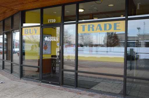 Book Store «Walls of Books», reviews and photos, 7739 Tylers Pl Blvd, West Chester Township, OH 45069, USA