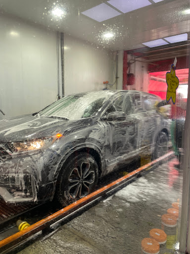 New Casino Car Wash en Franklin Park
