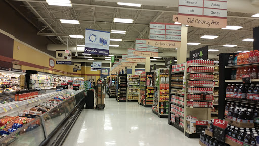 Grocery Store «Star Market», reviews and photos, 45 William T Morrissey Blvd, Dorchester, MA 02125, USA