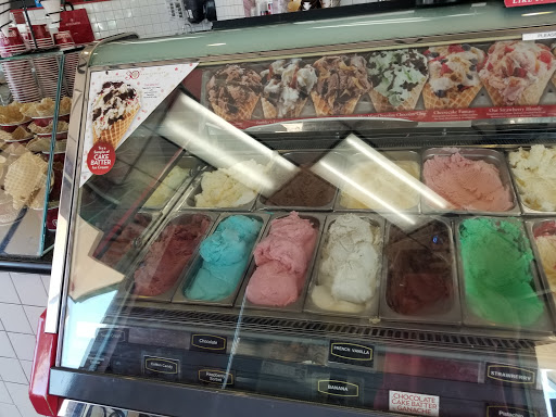 Ice Cream Shop «Cold Stone Creamery», reviews and photos, 1649 S Stapley Dr #102, Mesa, AZ 85204, USA