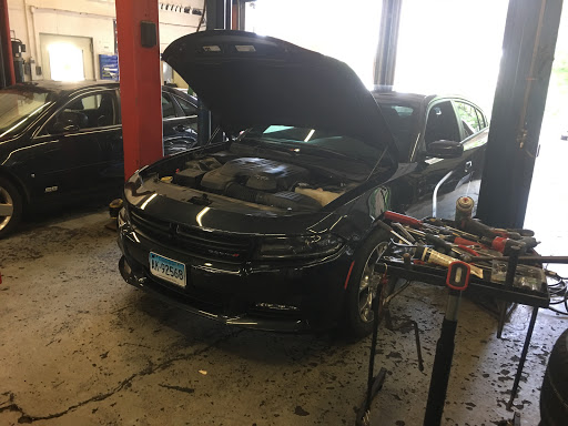 Auto Repair Shop «ProTech Automotive», reviews and photos, 690 S Main St, Middletown, CT 06457, USA