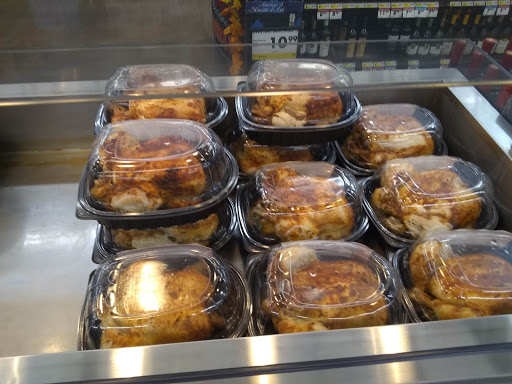 Shopping Mall «Tuskatella Shopping Center», reviews and photos, 1344 N Tustin St, Orange, CA 92867, USA