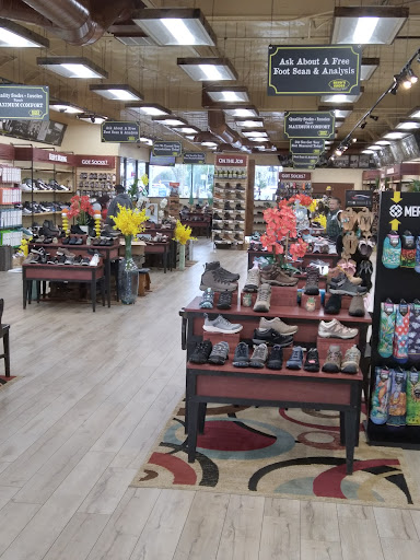 Shoe Store «Santa Rosa Shoes», reviews and photos, 2255 Cleveland Ave, Santa Rosa, CA 95403, USA