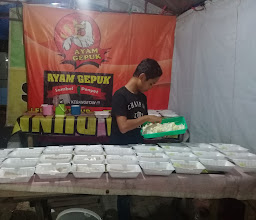 AYAM GEPUK TENDA BIRU photo