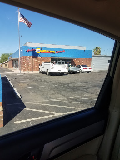 Auto Parts Store «NAPA Auto Parts - South Glendale», reviews and photos, 6020 W Myrtle Ave, Glendale, AZ 85301, USA
