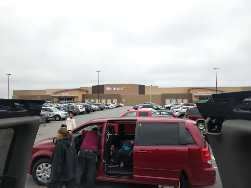 Department Store «Walmart Supercenter», reviews and photos, 54 Cousineau St, Swansea, MA 02777, USA