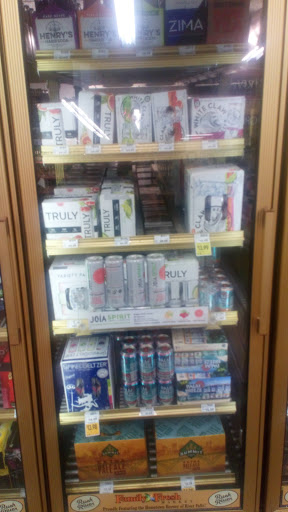 Grocery Store «Family Fresh Market», reviews and photos, 303 S Main St, River Falls, WI 54022, USA