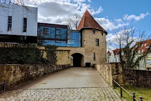 Die Vitischanze mit "Hoher Brücke" und Barenturm image