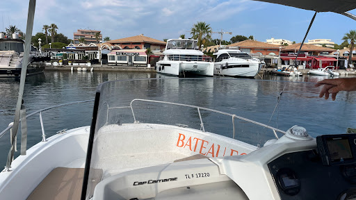 Bateau École Olivier Lacourtablaise à Saint-Raphaël, Var