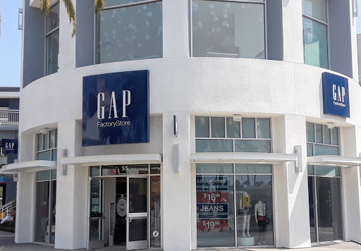 Clothing Store «Gap Outlet», reviews and photos, 55 Bay St, Long Beach, CA 90802, USA