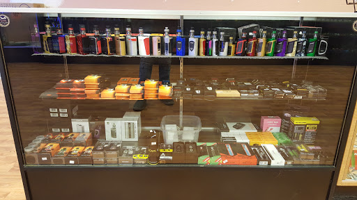 Tobacco Shop «Smoke depot», reviews and photos, 16148 NE Sandy Blvd, Portland, OR 97230, USA