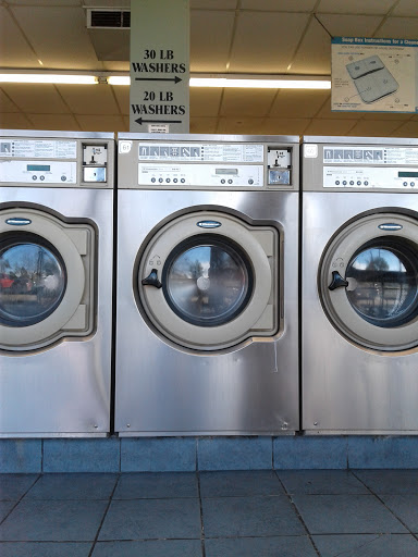 Laundromat «Norwalk Coin Laundry», reviews and photos, 20300 Norwalk Blvd, Lakewood, CA 90715, USA