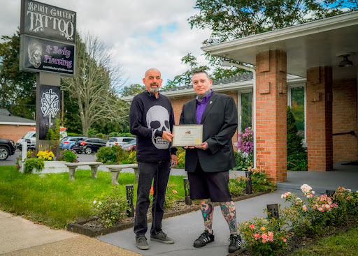 Tattoo Shop «Spirit Gallery Tattoo», reviews and photos, 207 Bank St, New London, CT 06320, USA