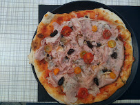 Pizza du Restaurant Au Bon Moment à Grenoble - n°2