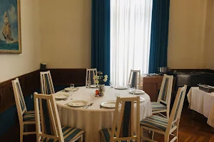 Mozart Restaurant image