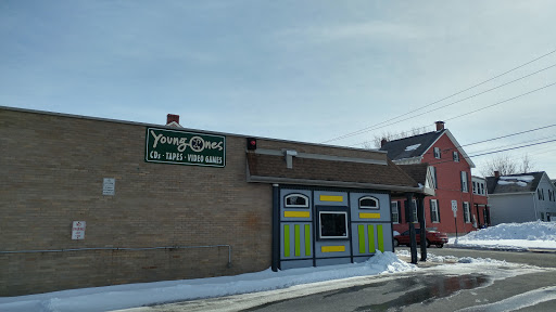 Young Ones, 26 S Whiteoak St, Kutztown, PA 19530, USA, 