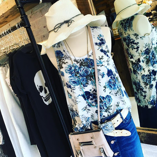 Boutique «Kristi Boutique», reviews and photos, 339 1st St, Aspinwall, PA 15215, USA