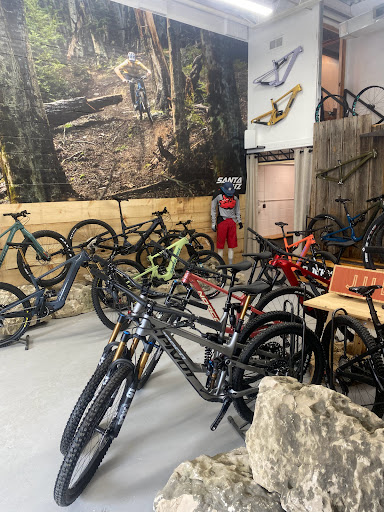 Bateman's Bicycle Company - Trail Shop