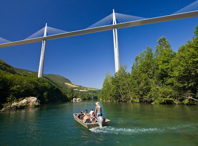 Les Bateliers du Viaduc Creissels