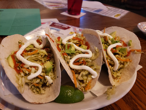 Sports Bar «Brass Rail Sports Bar, Restaurant & Pool Hall», reviews and photos, 4940 NE 81st St, Kansas City, MO 64119, USA