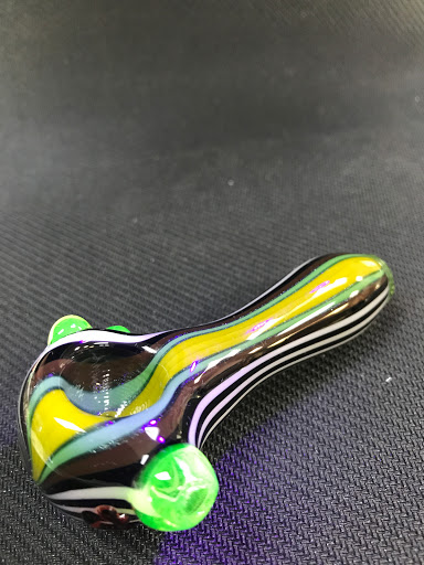 Vaporizer Store «Tobacco King & Vape King», reviews and photos, 1609 S Glebe Rd, Arlington, VA 22204, USA